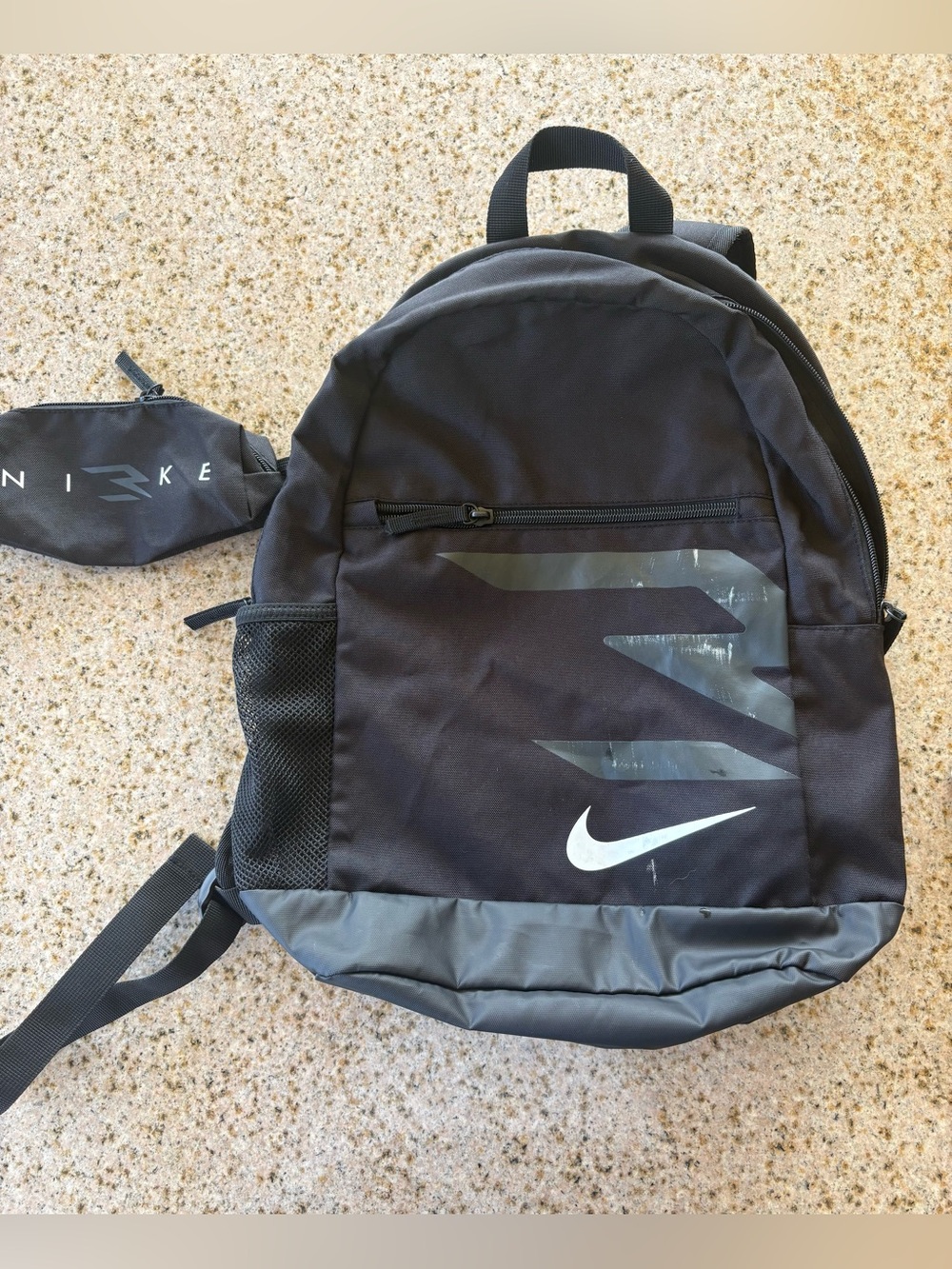 Nike Black and Gray Men's Backpack with Reflective Swoosh